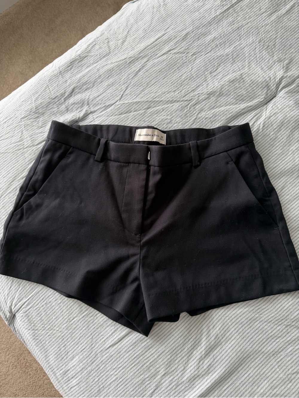 Abercrombie & Fitch Black High-Waist Tailored Shorts